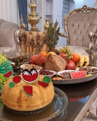 کیک زعفرانی (لطفا فالو کنید و استوری ها رو از دست ندید)