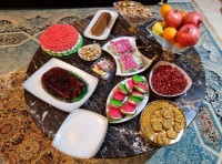 میز یلدایی همه کاردست خودم..تقدیم نگاه مهربانتون