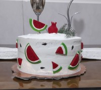 کیک اسفنجی یلدایی