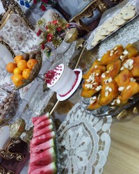 اینم یلدای کاملا ساده ما خونه ی مامان وبابای عزیزم