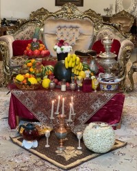 کیک ومیوه ارایی یلدا یلدای۱۴۰۰