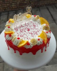 اولین کیک خامه ای من