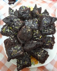 کیک دوبل شکلاتی