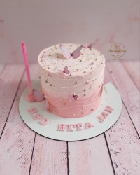 کیک خامه ای