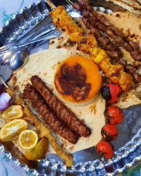 سینی شام (جوجه،کوبیده،جگر،پلوزعفرونی)