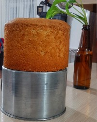 کیک اسفنجی پایه