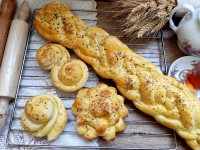 نان خانگی ساده (لطفاً ورق بزنید)