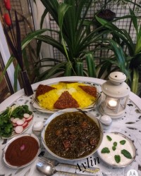 خورشت گردو اسفناج ته چین زعفرانی سمنو نذری