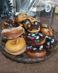 دونات های خودم پز?برای اولین بار?