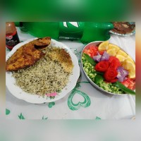 شوید پلو و ماهی سرخ شده