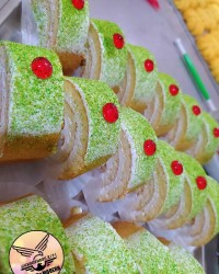 رولت پسته کیک یلدا