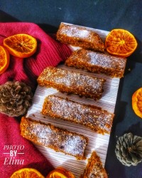 کیک خرما و کنجد رژیمی