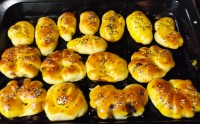 نان شیرین صبحانه