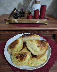 پیراشکی گوشت چرخ کرده