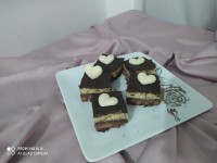 اسلایس شکلات نارگیل شیرعسلی