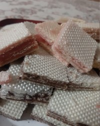 ویفر خانگی کاکائویی و وانیلی