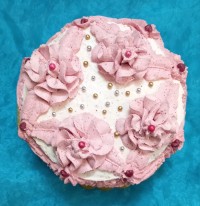 کیک شیفون خامه کشی شده