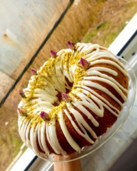 کیک هویج وکشمش