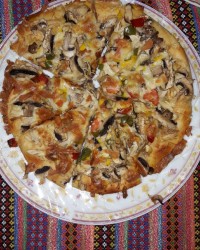 پیتزا درست کردم چه پیتزایی