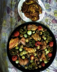 خوراک مرغ و سبزیجات تنوری