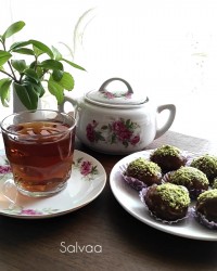 چایی رو بذار دارم میام..