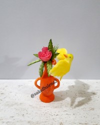 پرنده با شلغم گلدان با هویج