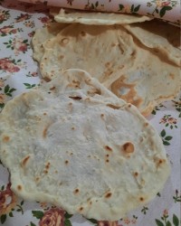 نان لواش خانگی (بدون خمیر مایه)