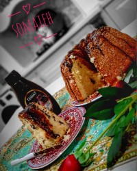 کیک لیمویی همراه با سس لیمو