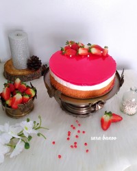 چیز کیک توتفرنگی ولنتاین