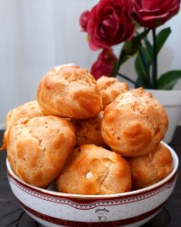 نان خامه ای (به شیوه قنادی)