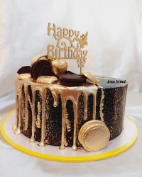 کیک جذاب مشکی