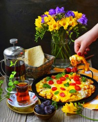 املت سیب زمینی و ذرت