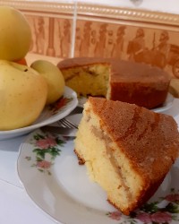 کیک سیب ودارچین با باترمیلک