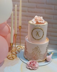 کیک تمام فوندانت تکنیک استنسیل