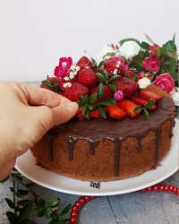 کیک شیر شکلاتی