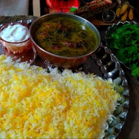 خورشت آلو اسفناج