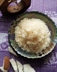 پودر نارگیل تازه و پرچرب