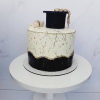 کیک فارغ التحصیلی ?