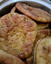 گرده نان محلی