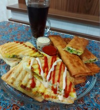 پنینی سیب زمینی و پنیر