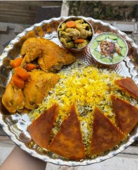 باقالی پلو بامرغ زعفرونی