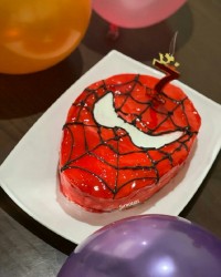 کیک مرد عنکبوتی