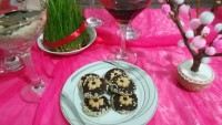 شیرینی شکلاتی کنجدی