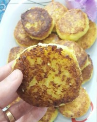 شیر برنج (نان برنجی محلی)