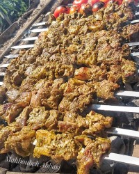 کباب ترش، چنجه و جوجه، قهوه ترک
