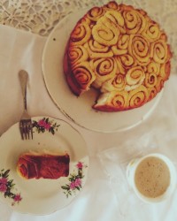 نان رول دارچینی لعنتی جذاب....