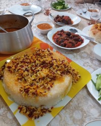 تهچین مرغ واویشکای جیگر و سوپ