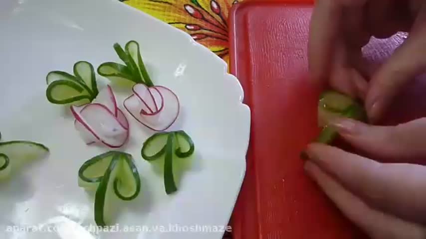 سلام دوستان