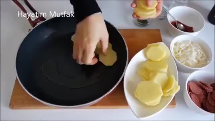 پیتزا سیب زمینی