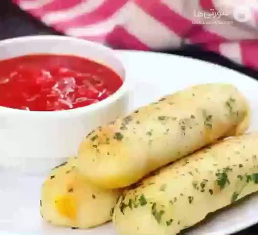 پیتزا لقمه ای.